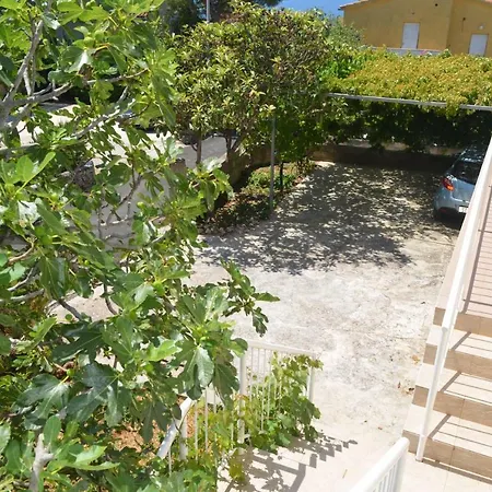 Lada Apartman * Rogoznica (Sibenik-Knin)